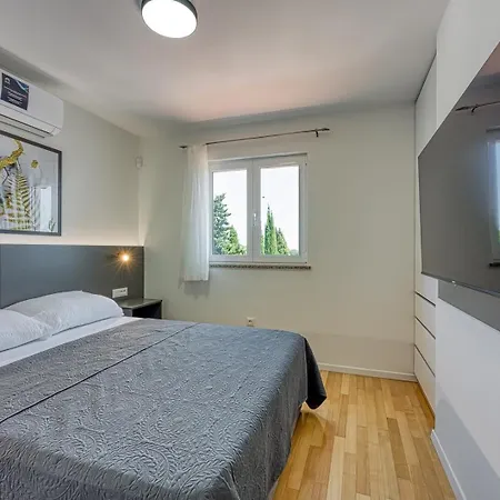 Villa Breeze - Sea View Premantura