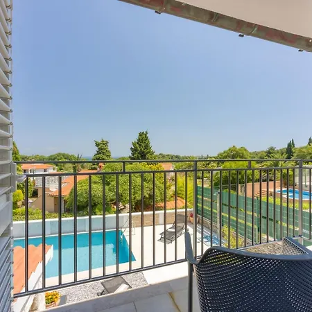 Breeze - Sea View Villa Premantura