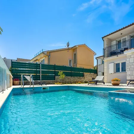 Villa Breeze - Sea View Premantura