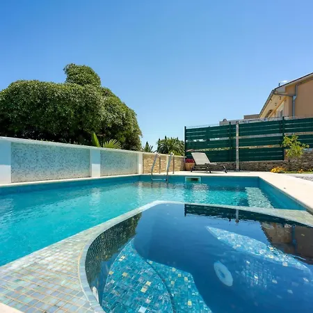 Breeze - Sea View Villa